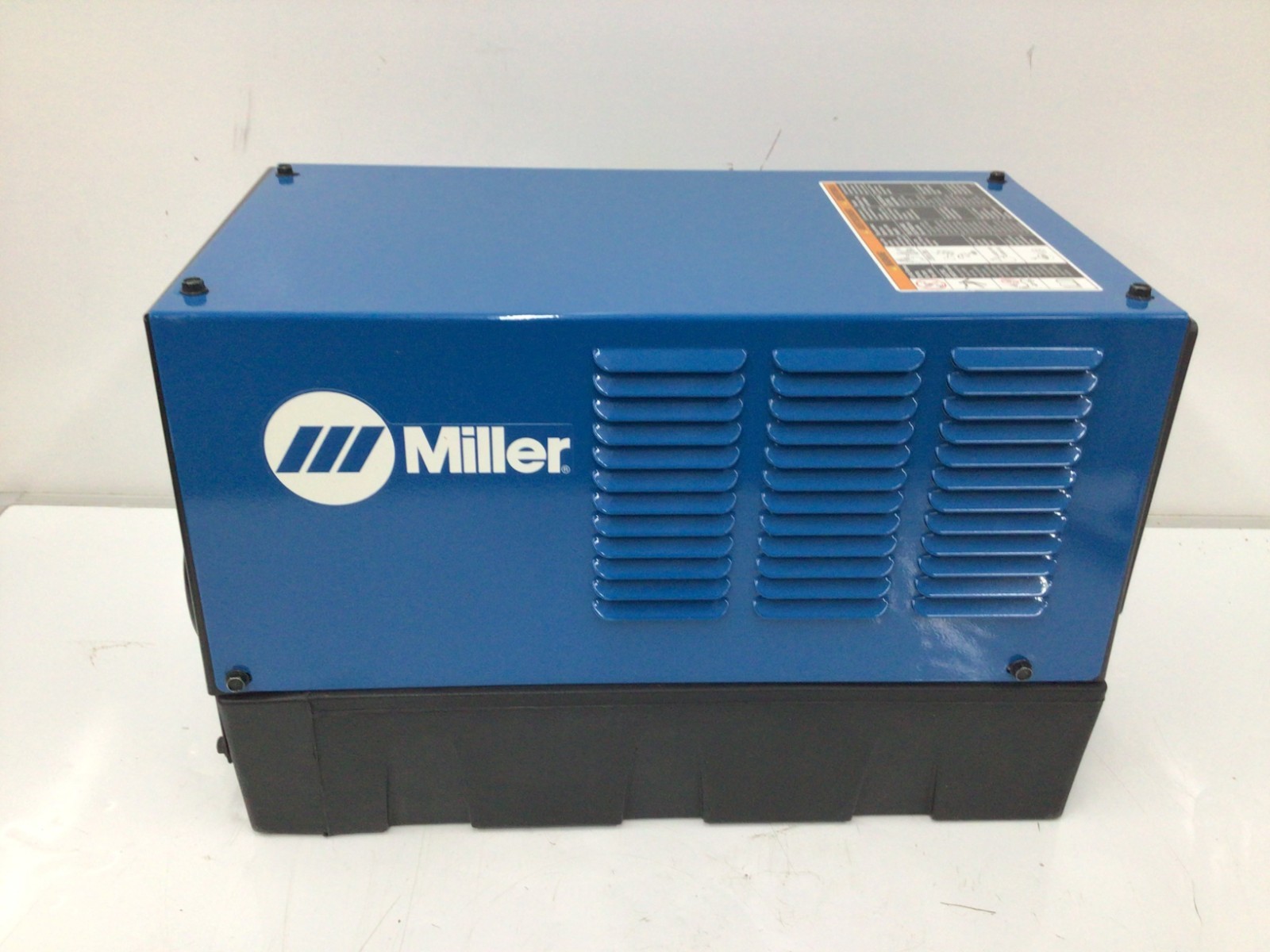 MILLER 043008 COOLMATE 3 TIG TORCH WATER COOLER 230V