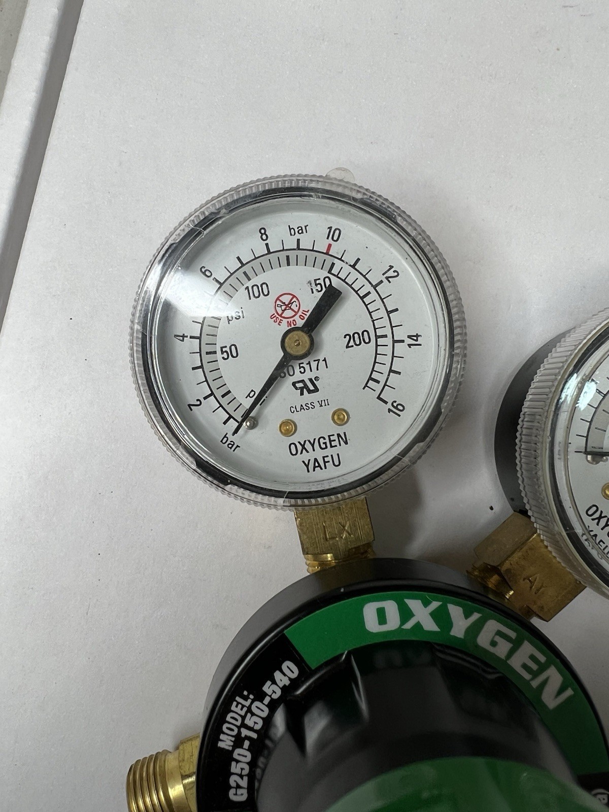 Victor Radnor LP (G350-15-510) & Oxygen (G250-150-540) New w/o Box