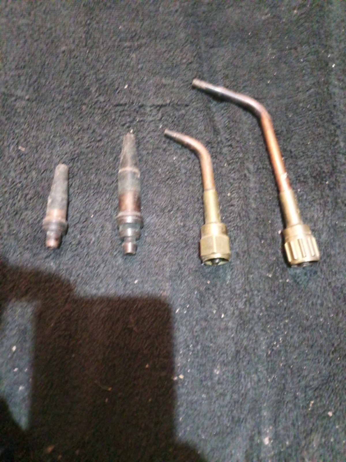 oxy-acetylene torch tips, including welding/brazing nozzles and mixer tips.
