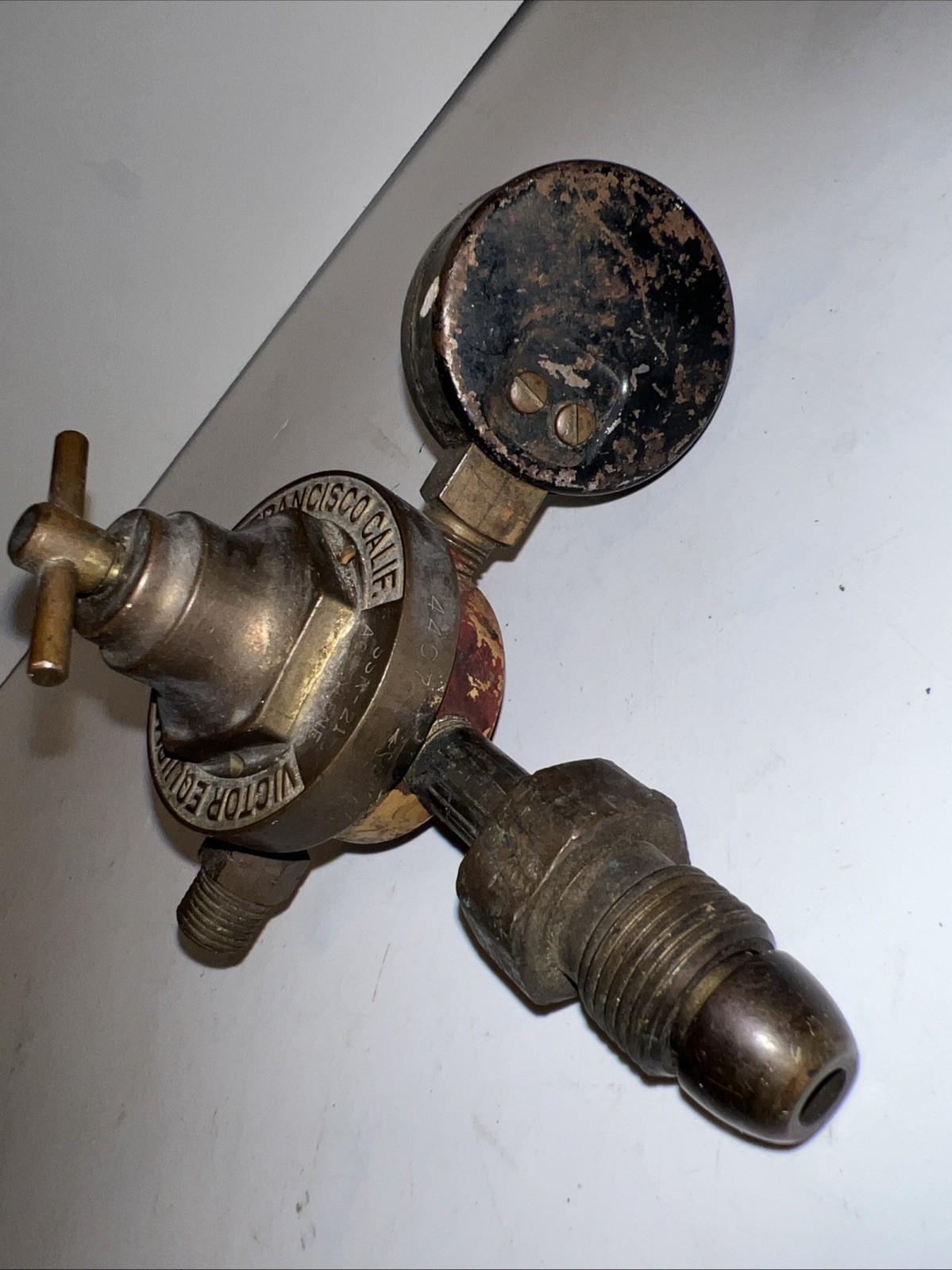 Victor Gas Regulator USG Gauges 0-30 PSI