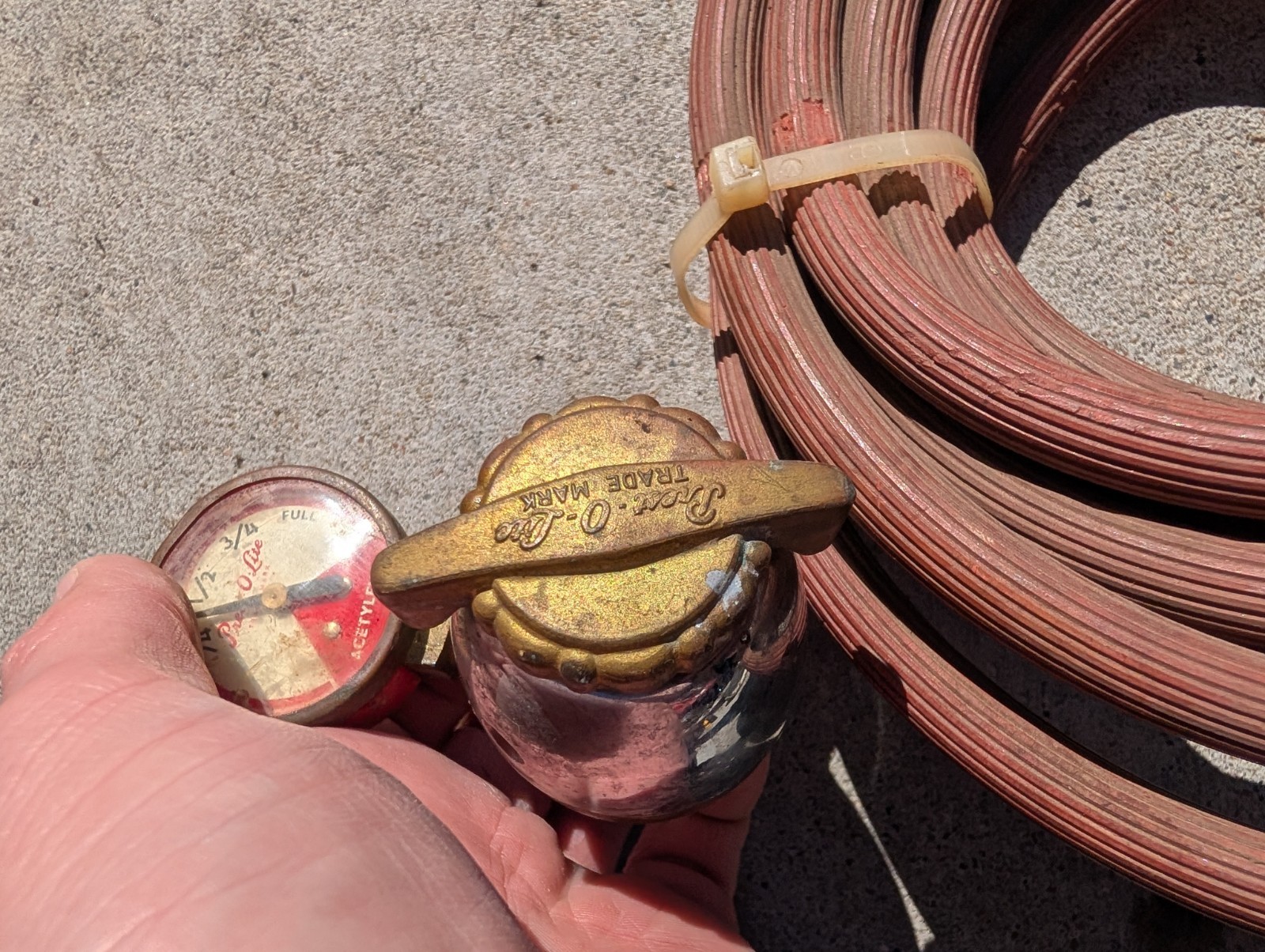 Smith H1710B-540 3000PSI Cornelius CO2 Prest-O-Lite Acetylene Regulator Gauges
