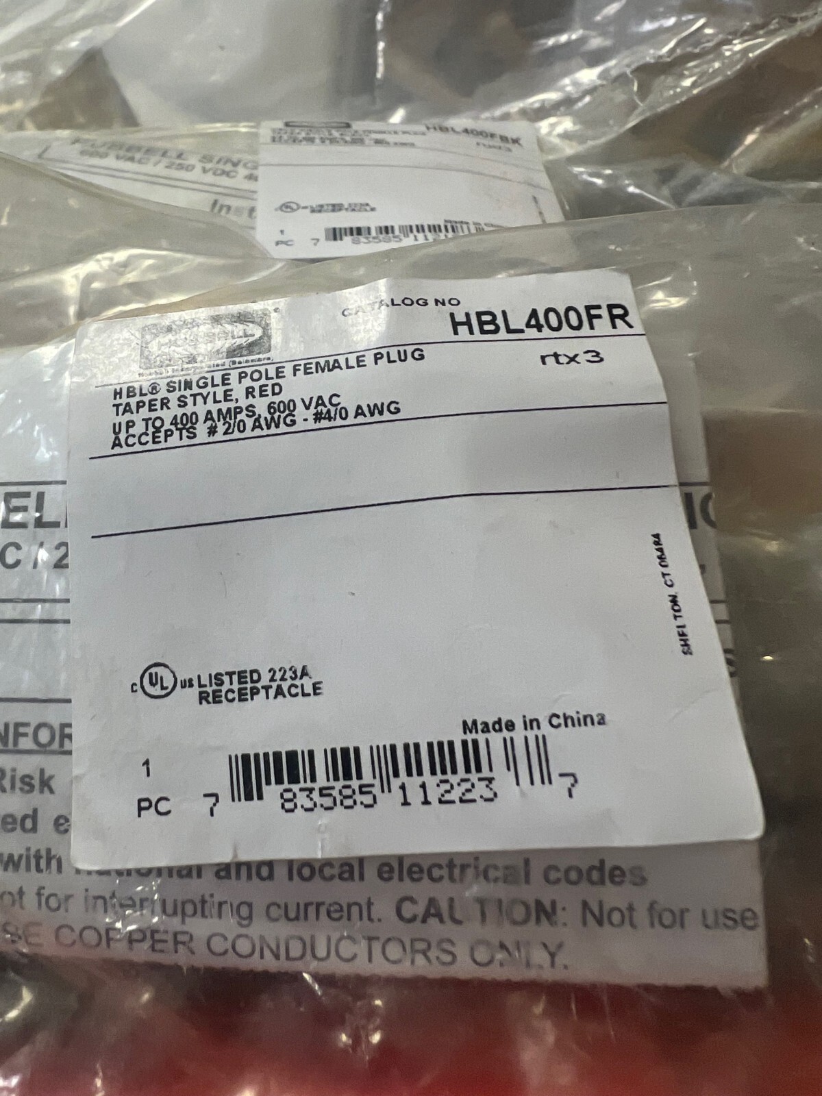 Hubbell Qty 4, 2 HBL400FBK & 2 HBL400FR $20 each.