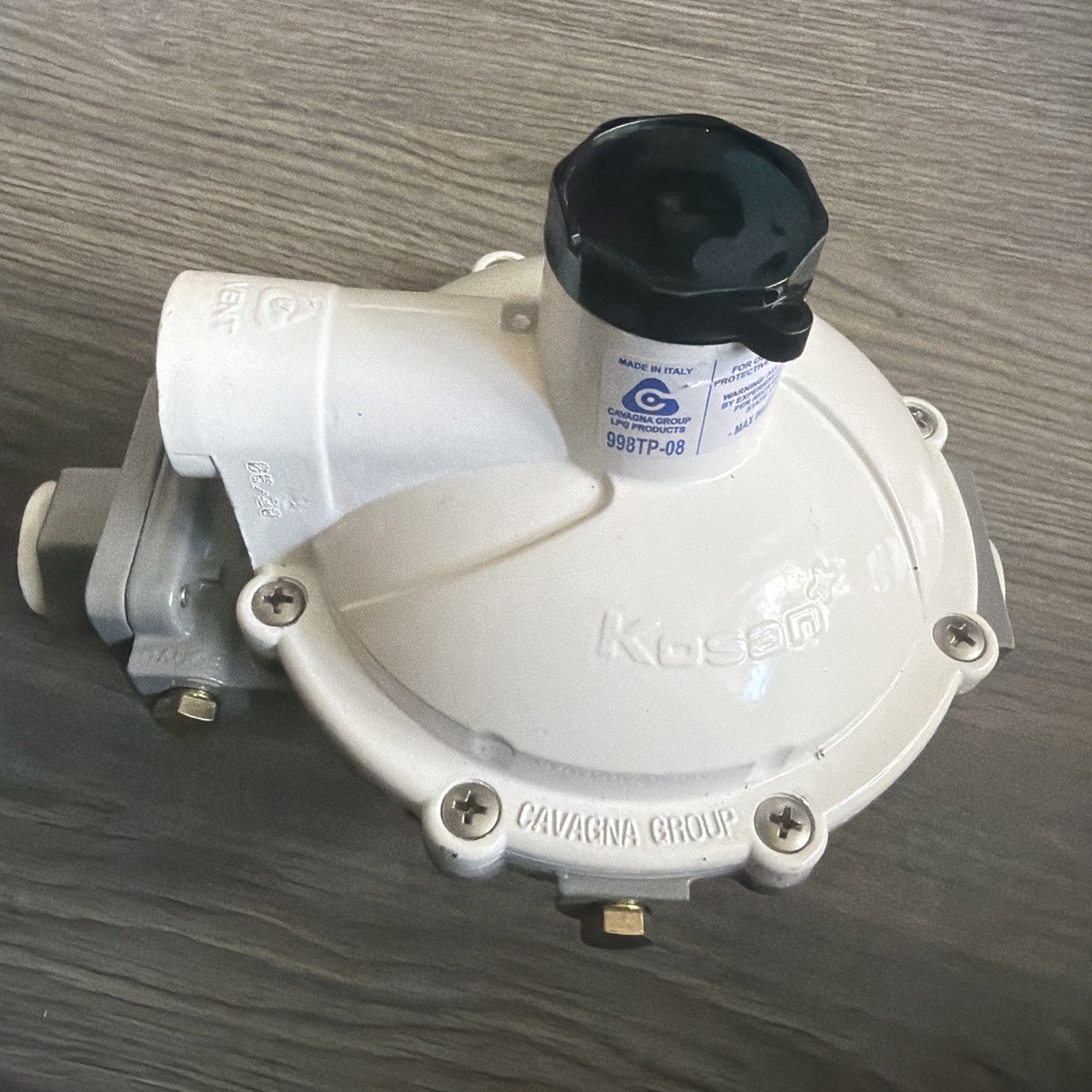 KOSAN 998TP-08 1/2″ NPT x 1/2″ NPT 2 PSI 1.46M BTU PROPANE REGULATOR NEW Cavagna