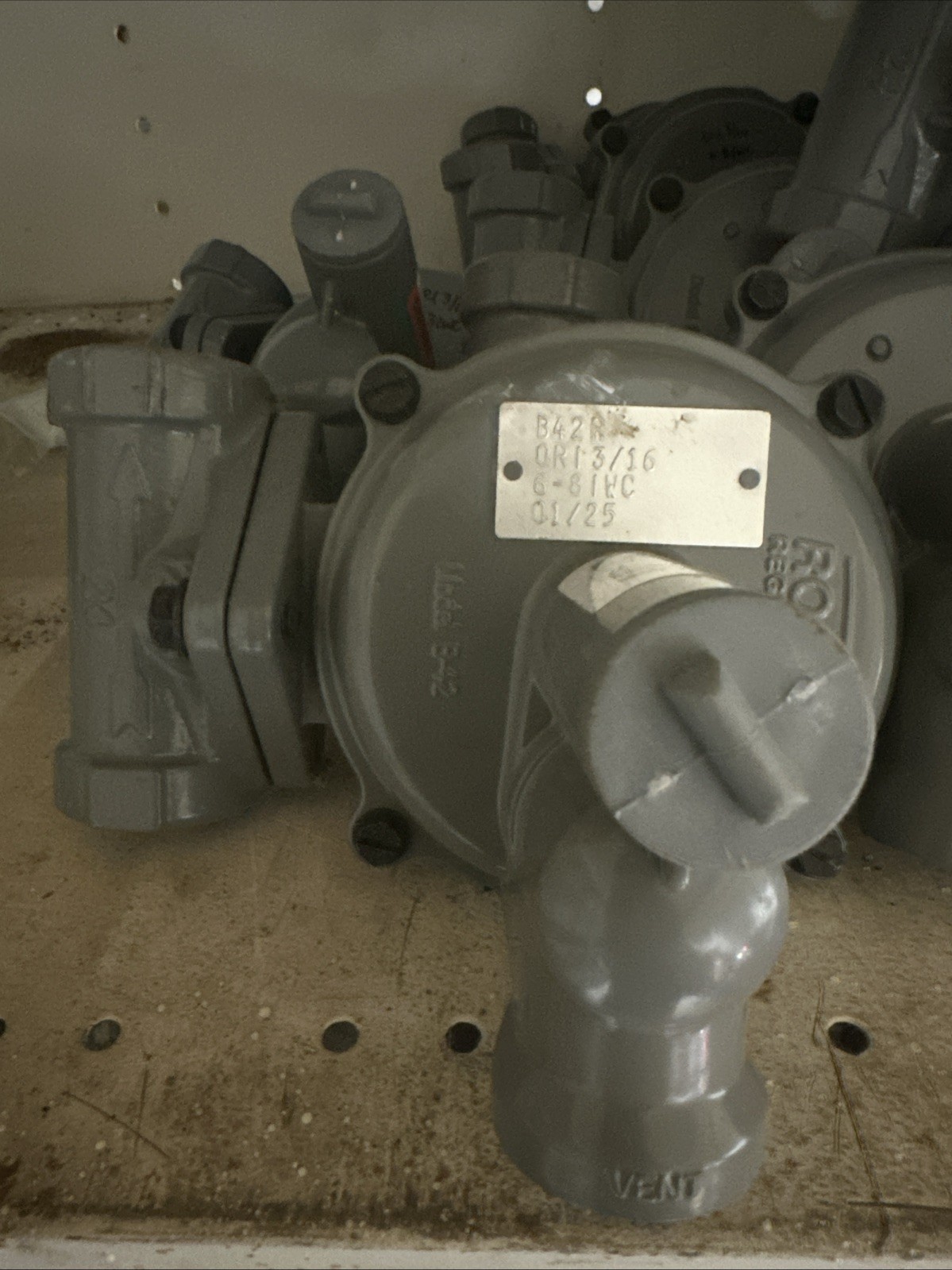 Roots Regulators B42R Natural Gas Pressure Reducing Regulator