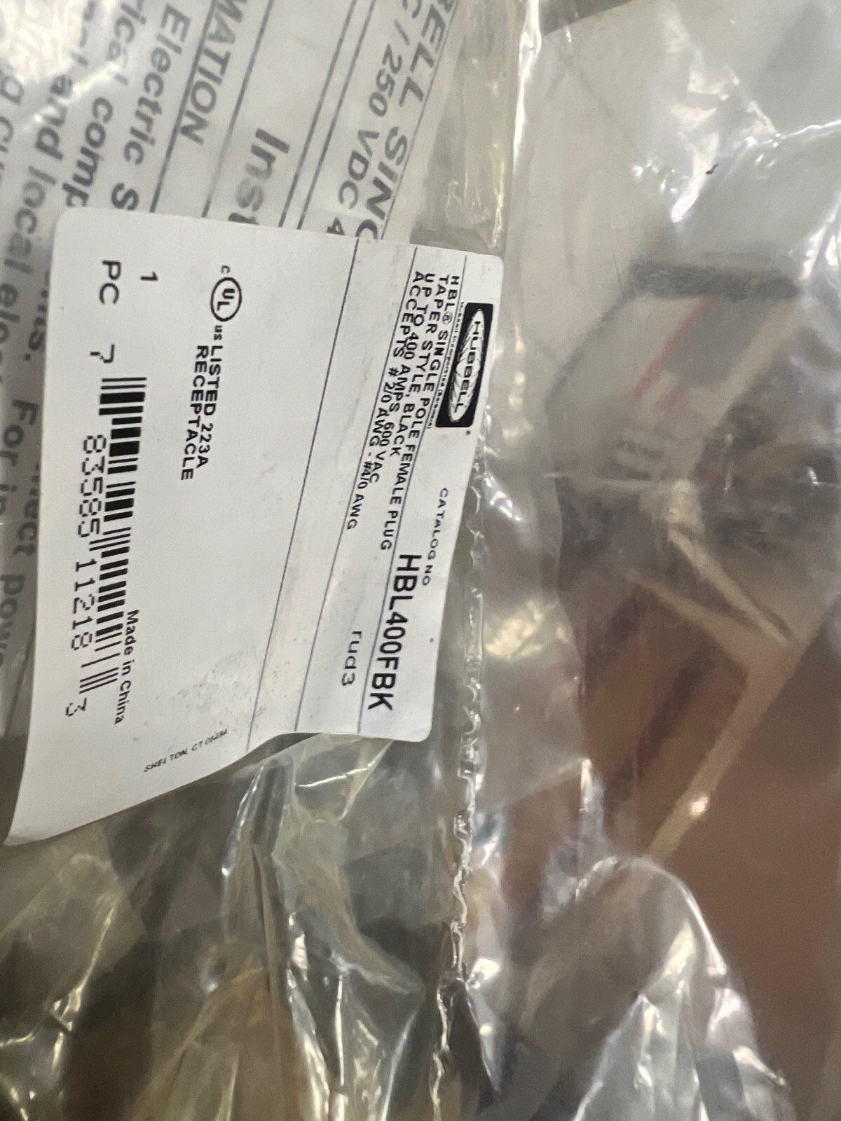Hubbell Qty 4, 2 HBL400FBK & 2 HBL400FR $20 each.