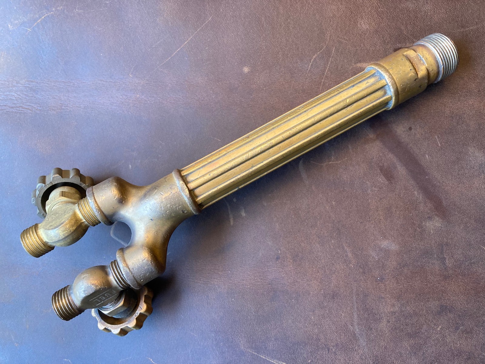 VICTOR 315 Series Heavy Duty Welding Torch Handle — Length 8.5″ — Used