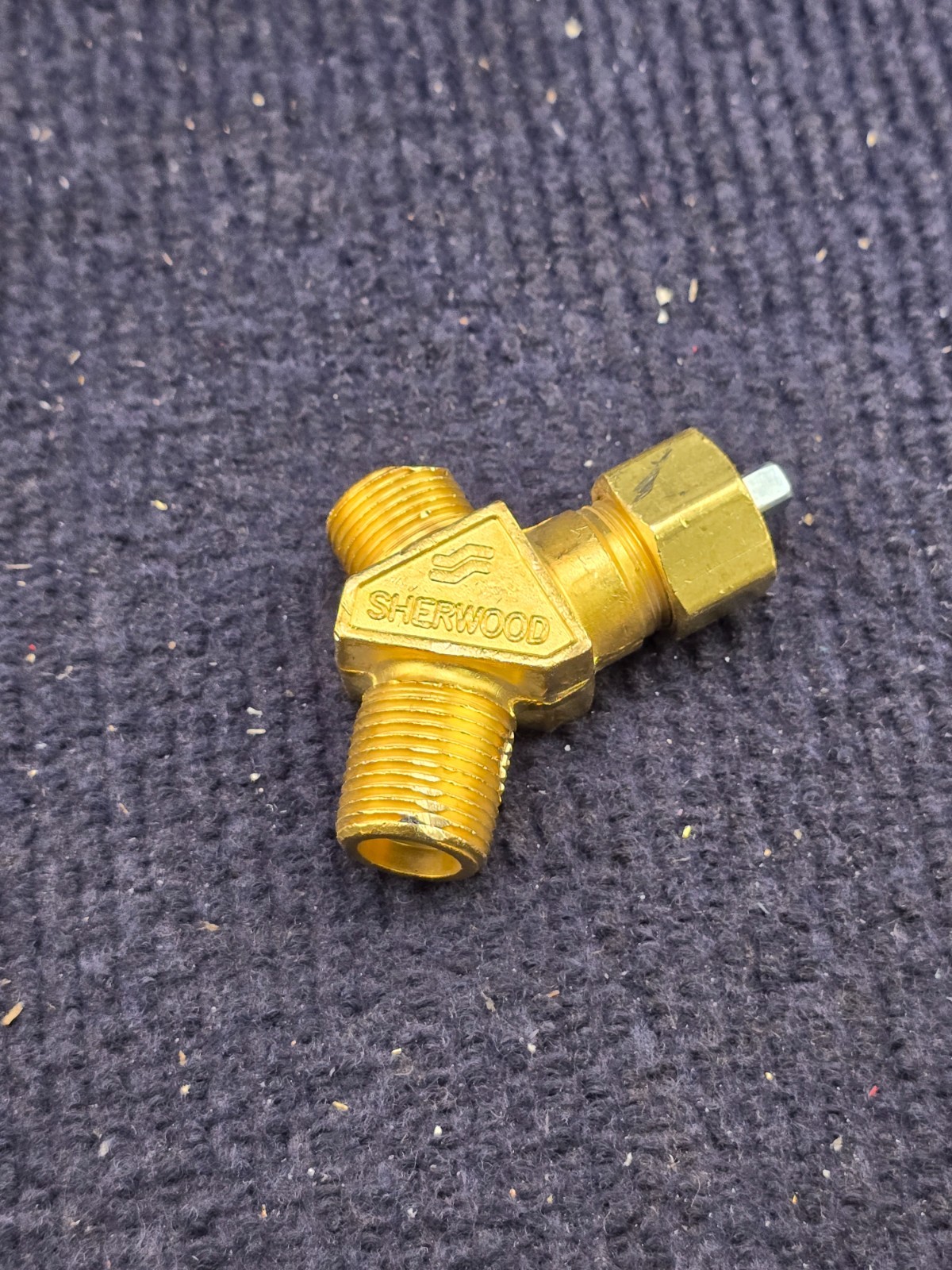 (QTY 2) Sherwood Valve CGA200 Small Brass Acetylene Y-Shaped Valve 3/8″ Male NGT