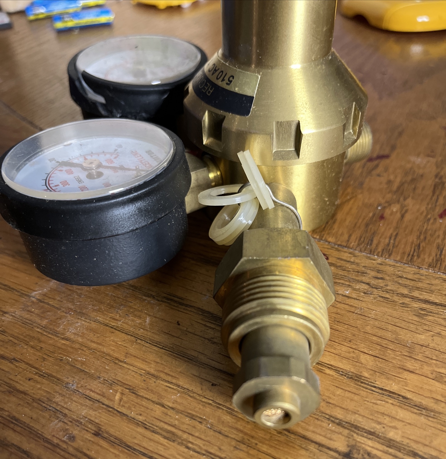 UNITOR 510 AC ACETYLENE PRESSURE REGULATOR 0-1.5 BAR NOS