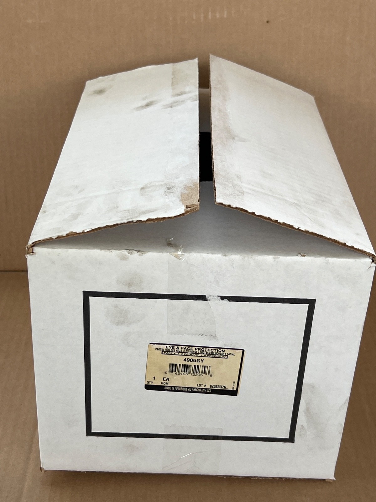 Fibre-Metal by Honeywell 4906GY Welding Helmet