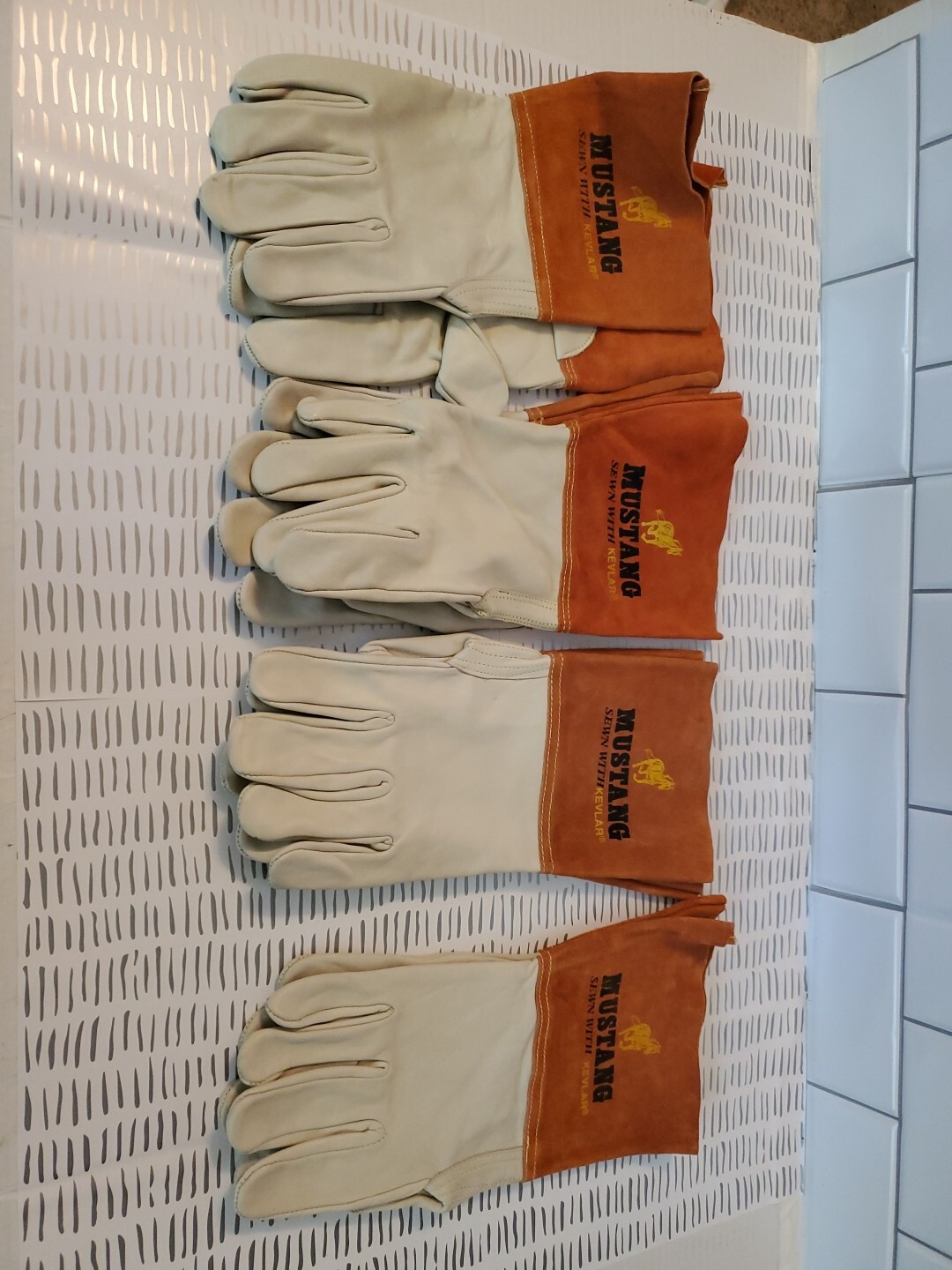 4 Mcr Safety Mustang Premium Top Grain Cowskin Leather Welding Work Gloves, LG