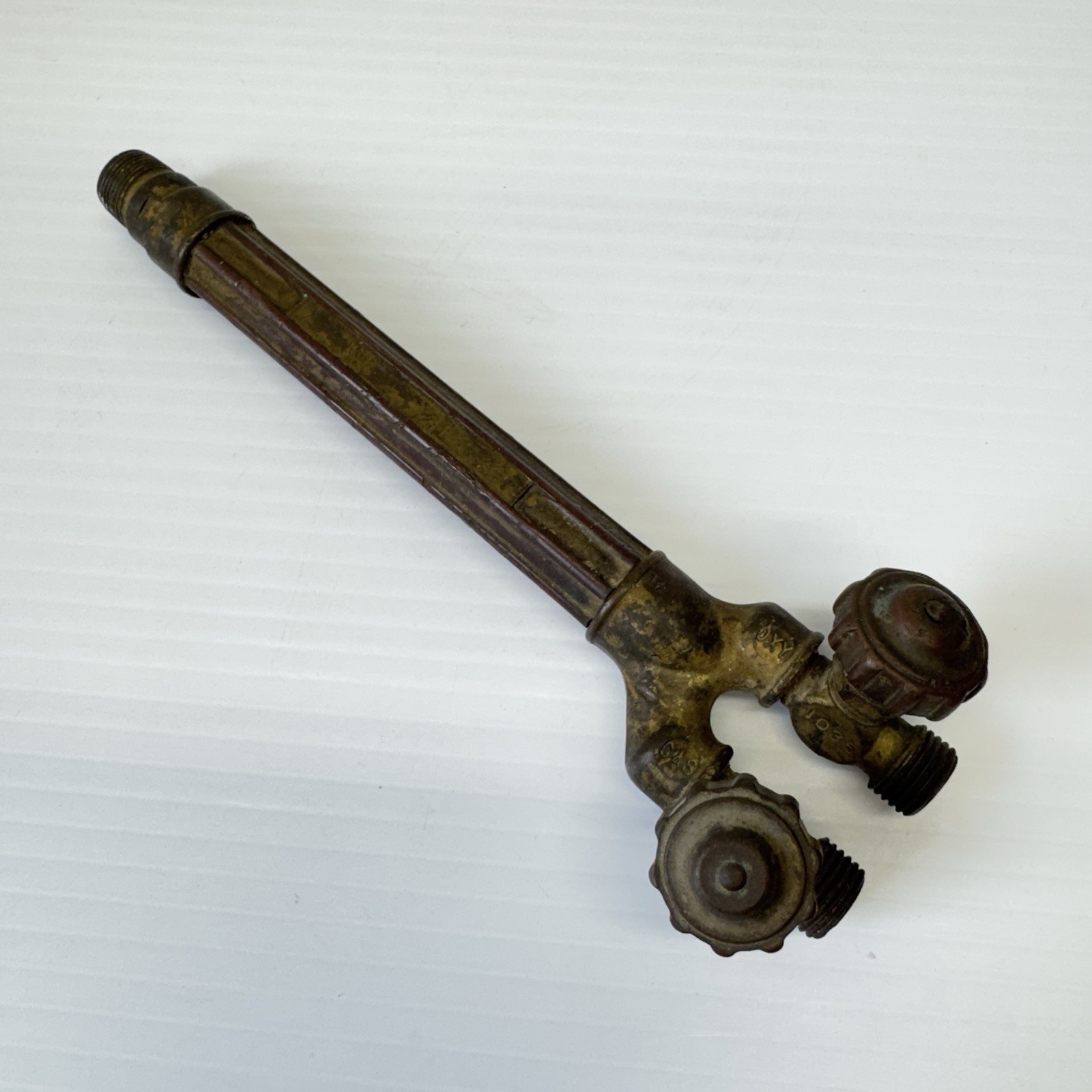 Genuine Victor Model 100 Cutting / Welding Torch Handle. Made in USA.
