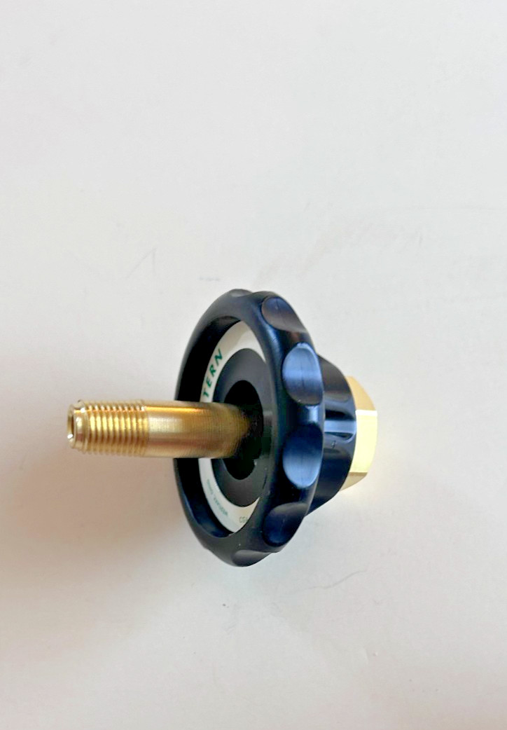 Hand Tight CGA-540 Nut & Nipple, Oxygen Regulator Inlet Bottle/Cylinder Fittings