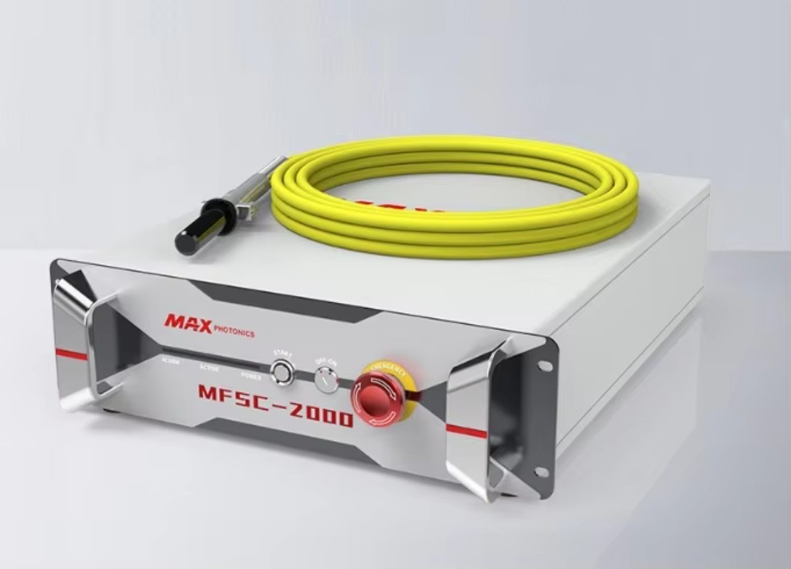1pcs Max MFSC-2000W Fiber Laser Source 2000W Laser Source for Metal Cutting