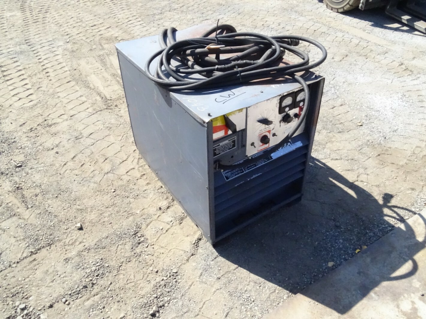 Lincoln Electric DC Arc Welder , IdealArc DC-400