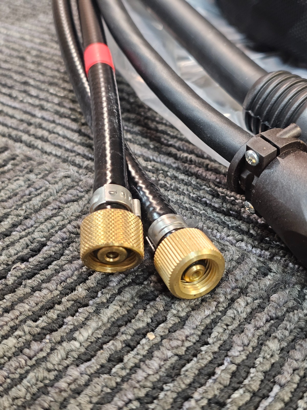 Fronius 4,047,291 Connecting Hose package W/4m/95mm² for VR 1500