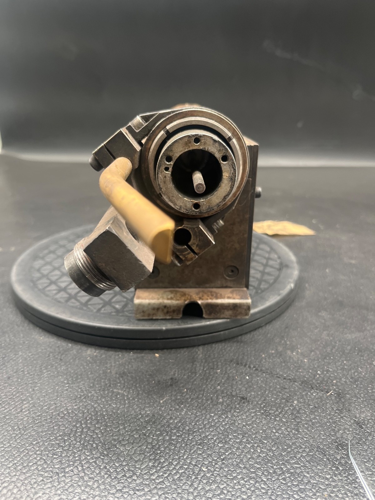 STANLEY LM240/310/K.31.00 Robot Stud Welder USED – AS IS