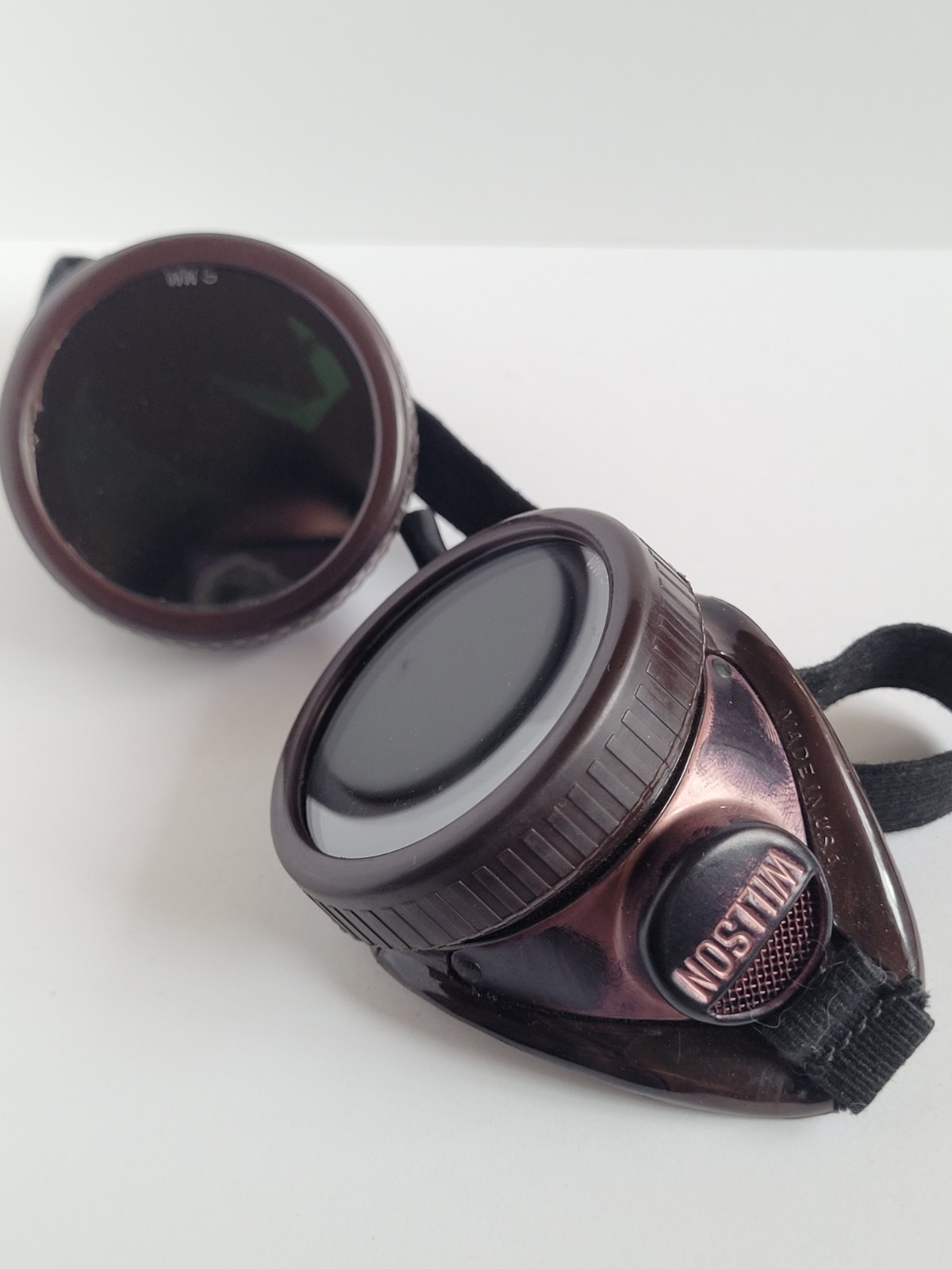 Vintage Willson Tinted Welding Steampunk Cup Safety Goggles WAW10 WW5 w Box Used