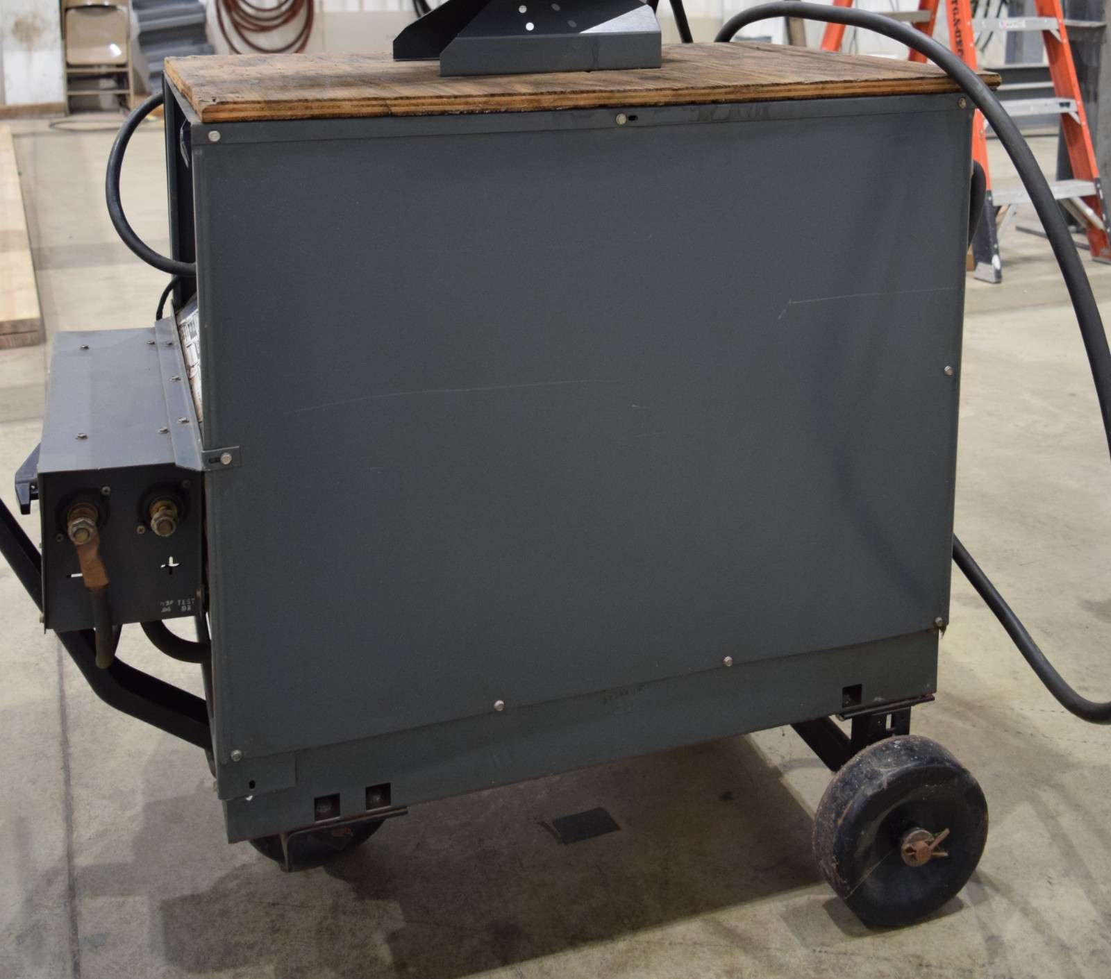 IDEALARC DC-400