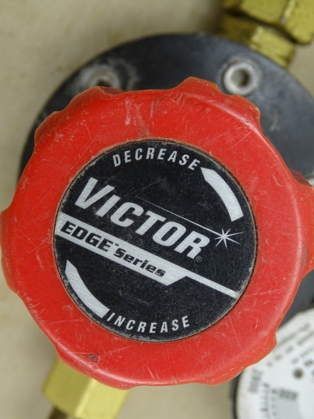 Victor Acetylene Regulator EDGE SERIES, G250-15-510