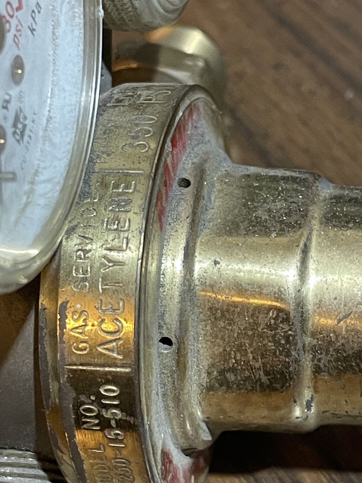 RADNOR Rc250-15-510 MEDIUM DUTY ACETYLENE SINGLE REGULATOR