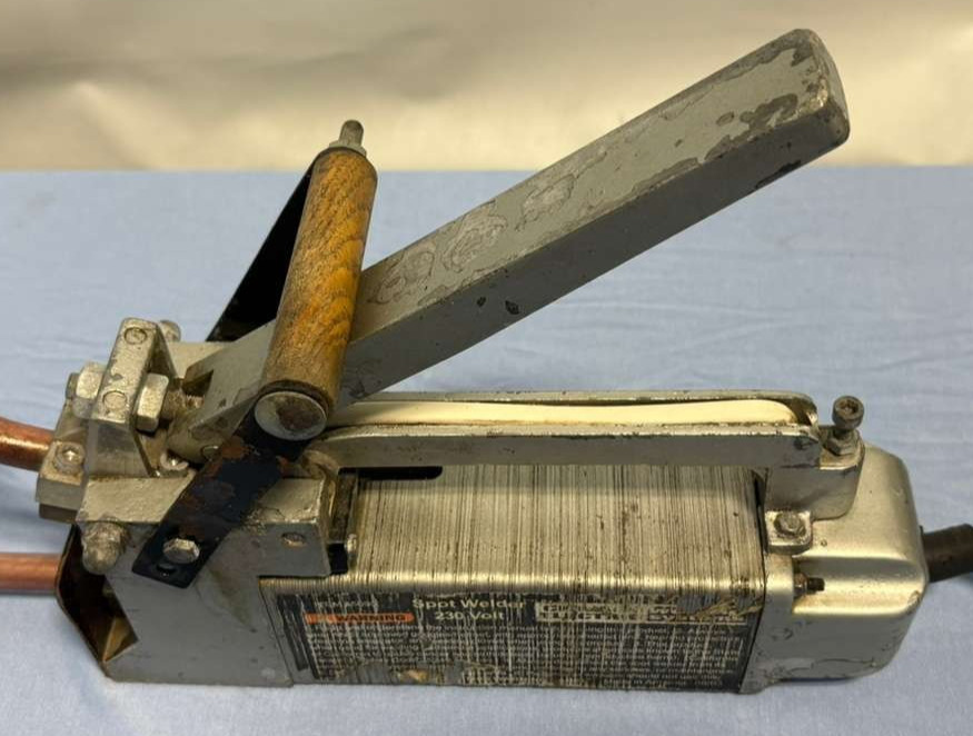 Chicago Electric Welding Systems Spot Welder Part 45690