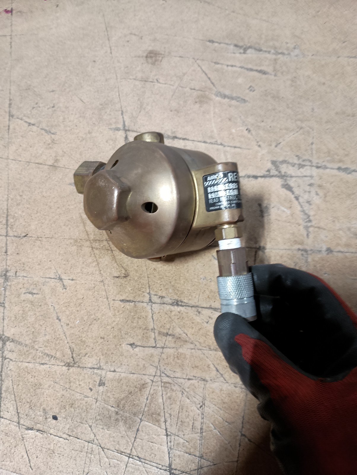 Airco 806-9492 Oxygen Regulator CGA 346 Very Good Pre Owned Condition.