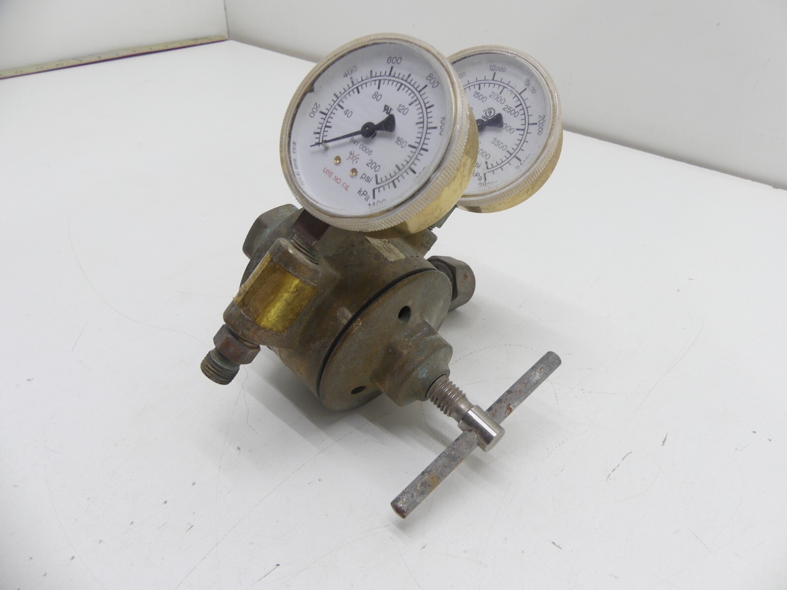 UL 327L Brass Compressed Gas Regulator 4000 PSI