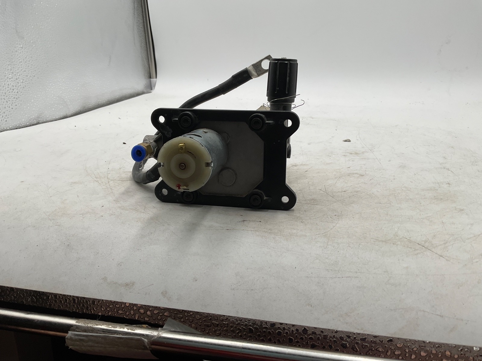 24V Wire Feed Assembly w/ Drive Motor Campbell Hausfeld wire feed, Gas or Flux c