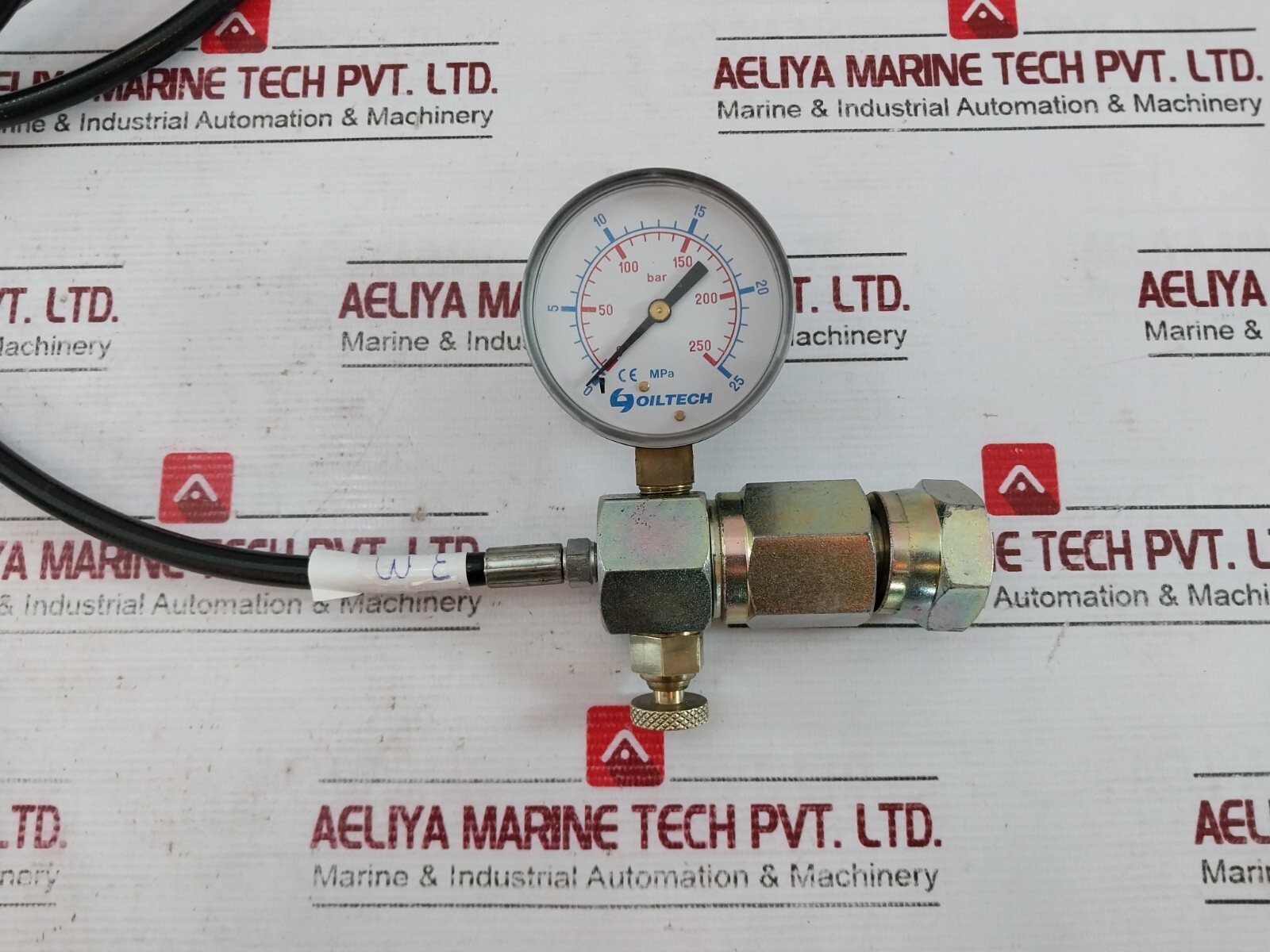 OILTECH CGH-3000 Gas Charging Assembly 0-250 BAR 0-25 MPa (Product Incomplete)