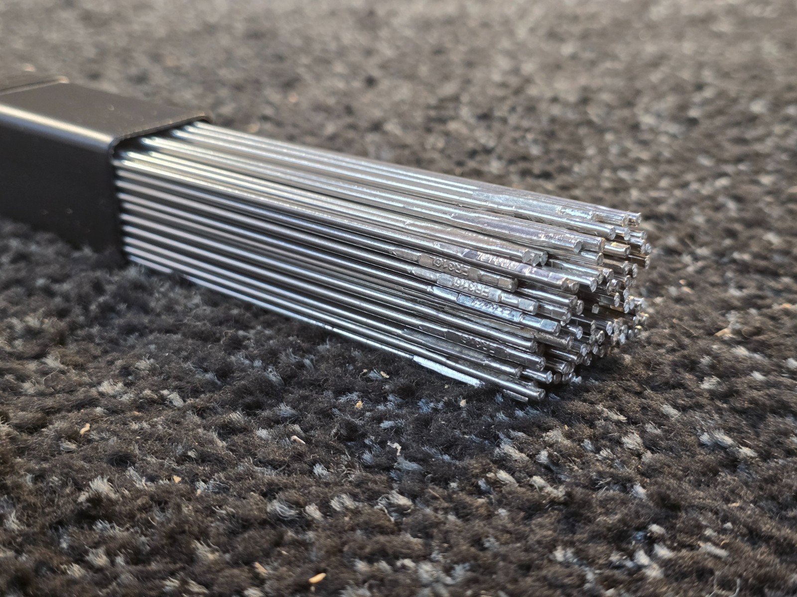 Radnor Peak Plus RAD64007757 Stainless TIG Rods ER316/316L 3/32″X36″ 10LB