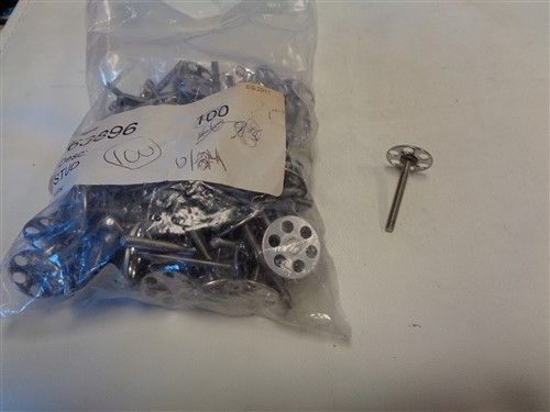 ROTALOC STAINLESS STEEL WELDING STUD 1 1/2″ X 1/8″ LOT OF ( 100 )