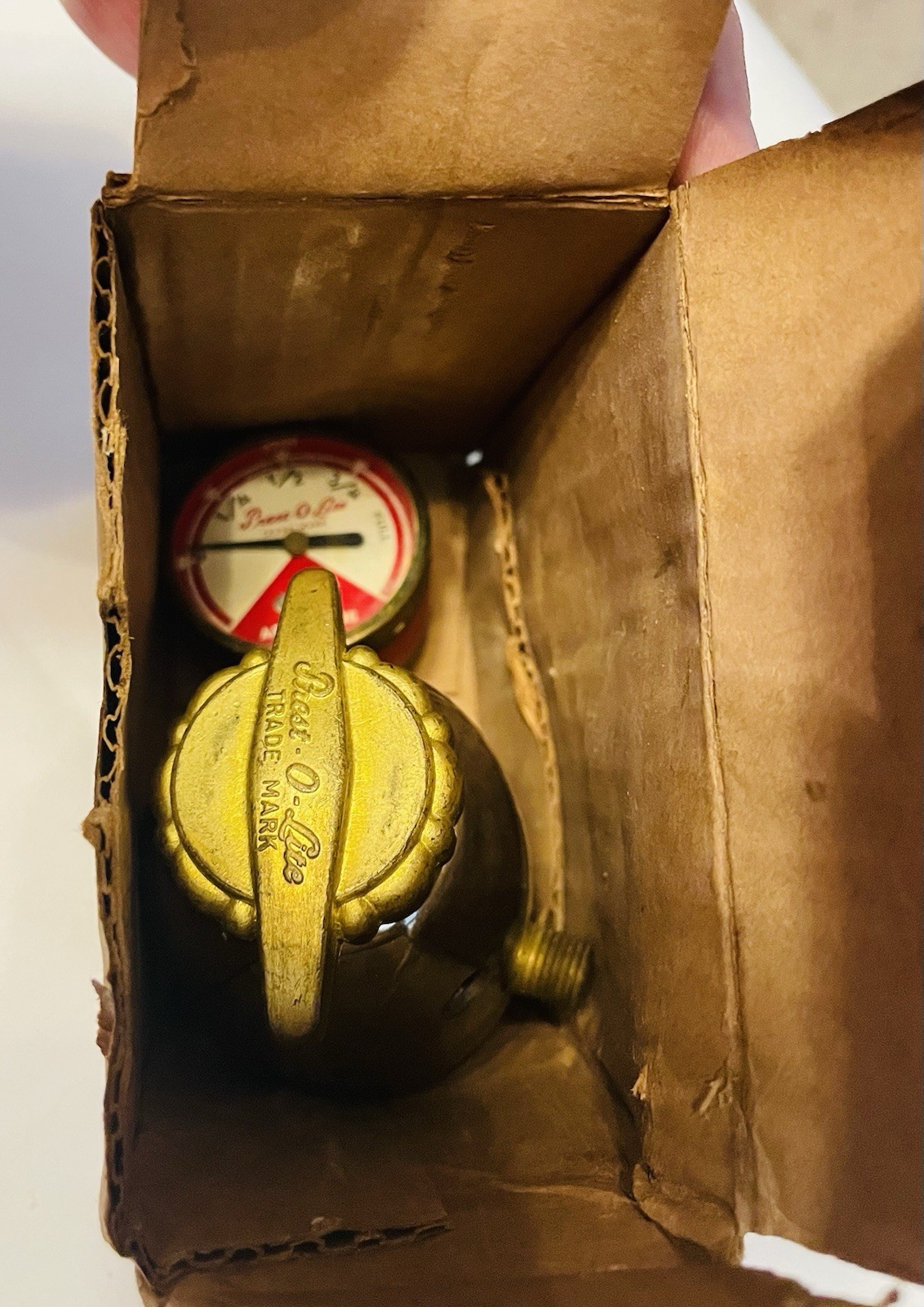 NOS Vintage Union Carbide Prest-O-Lite Acetylene Regulator Gauge R-411-MC USA