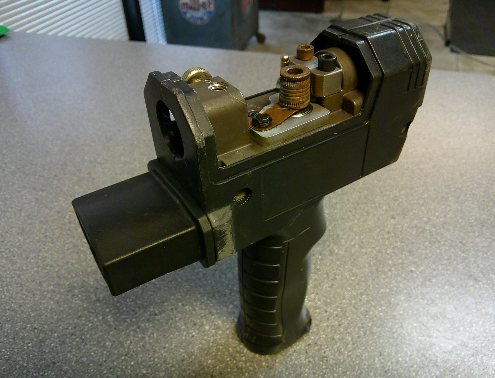 MILLER SPOOLMATIC 15A/30A HANDLE, DRIVE MOTOR, ETC