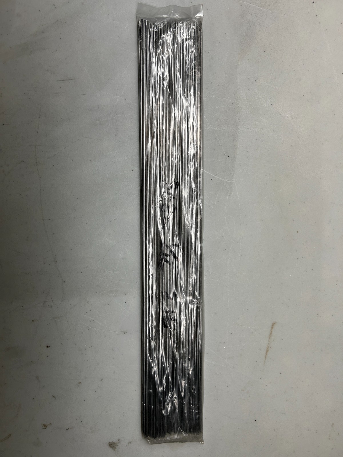 2 lb ER308L Stainless Steel TIG Welding Rod 1/16″ x 18″ 2 Ib bag