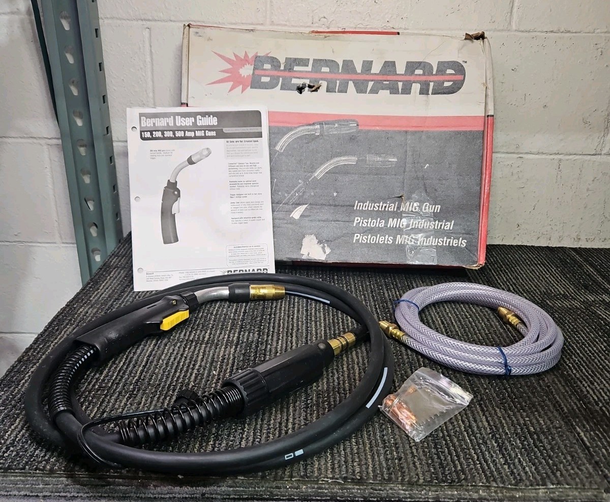 Bernard 235570 150A “Q” Gun/Cable Assy, 10′ (3.05m) Industrial MIG Gun