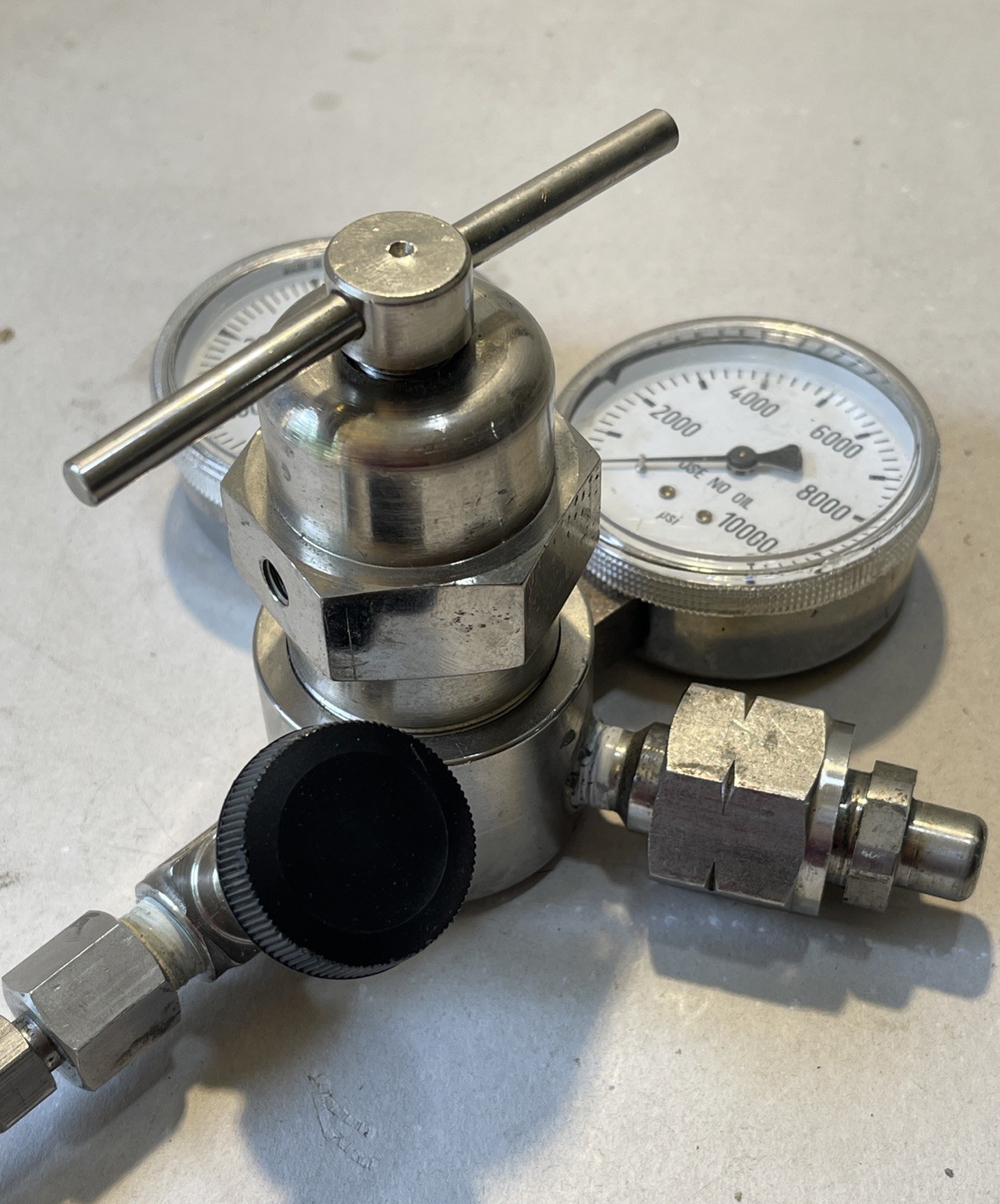 Smith No. 827 High Pressure Regulator Single Stage 6000 PSIG Nickel Plated Brass