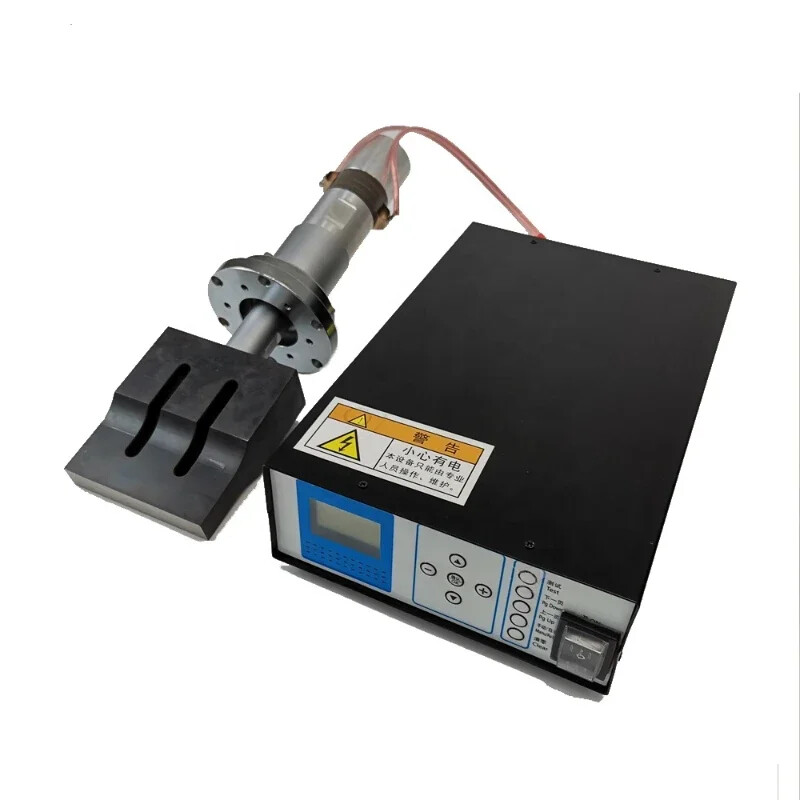 2000W 20KHZ Ultrasonic Mask Seal Welding Machine Transducer Generator