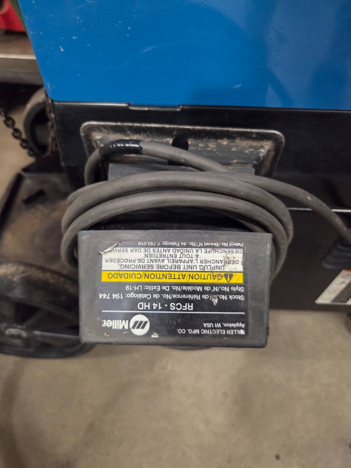 Miller Syncrowave 300 (Latest Model) TIG Runner Package AC/DC Pulse 548 Hours