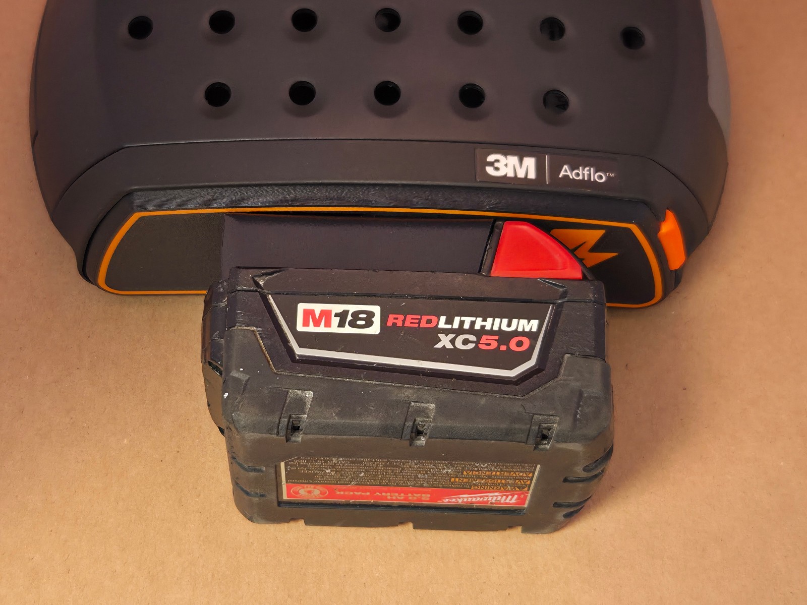 Milwaukee M18 Battery Adapter for 3M Speedglas Adflo PAPR – Regulated 12V Output