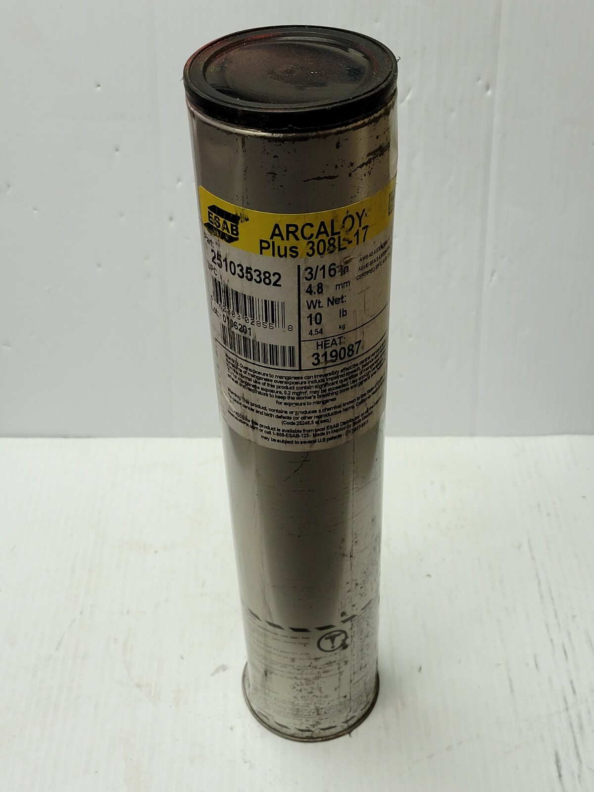 NEW 10LBS ESAB WELDING ELECTRODE 308L-17 3/16X14