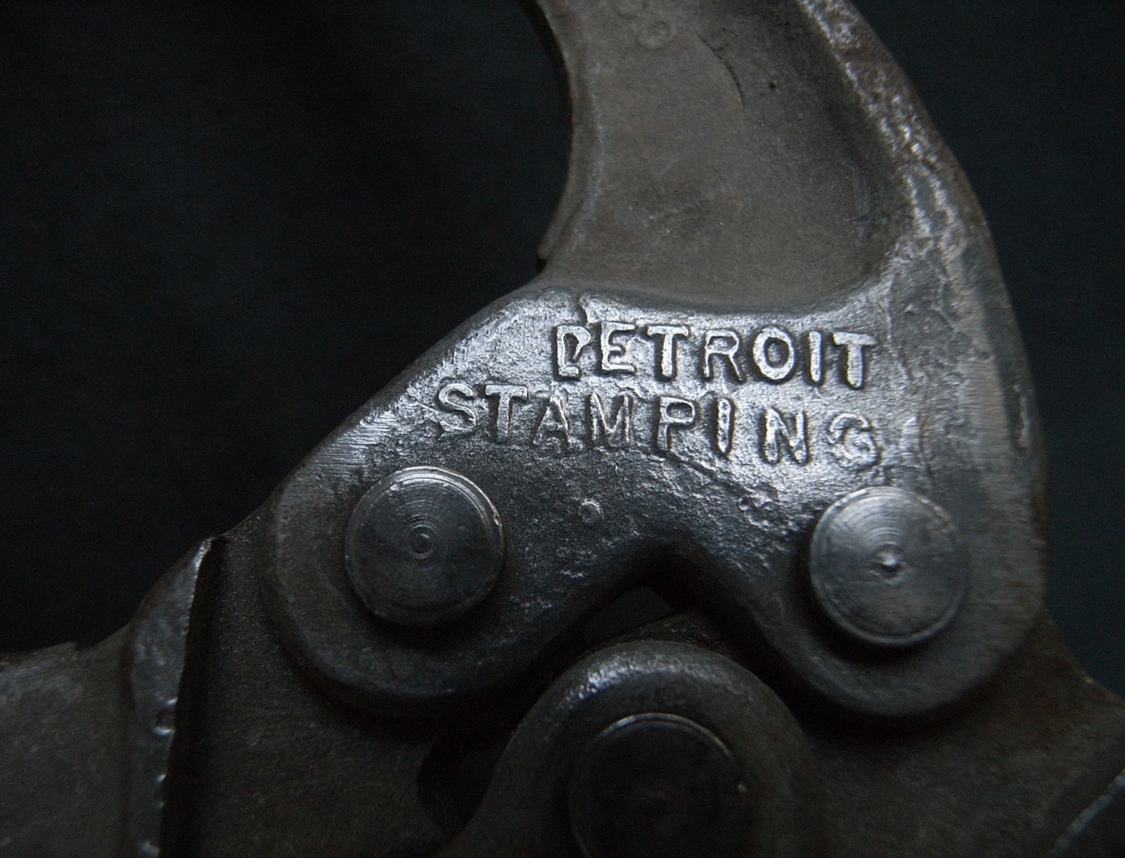 DETROIT STAMPING ADJUSTABLE WELDING CLAMP DA-STA-CO 1 1/2 ” jaws 8″long EX COND.