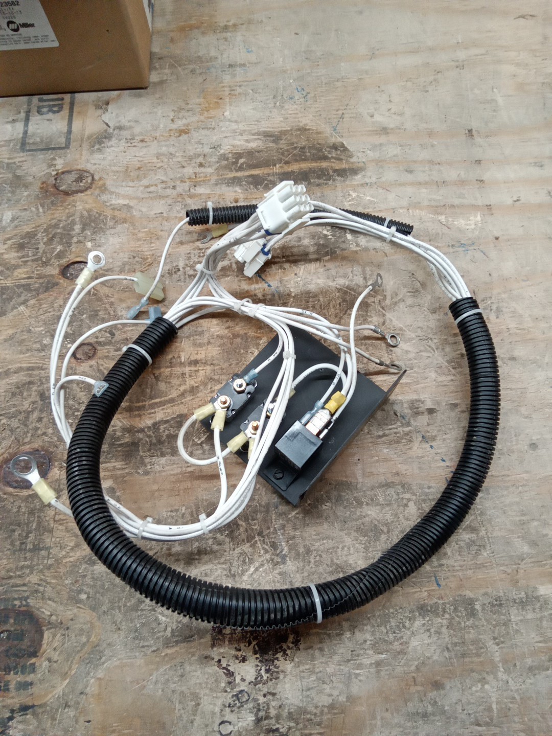 Miller 223562 Engine Wiring Harness For Trail Blazer 302D