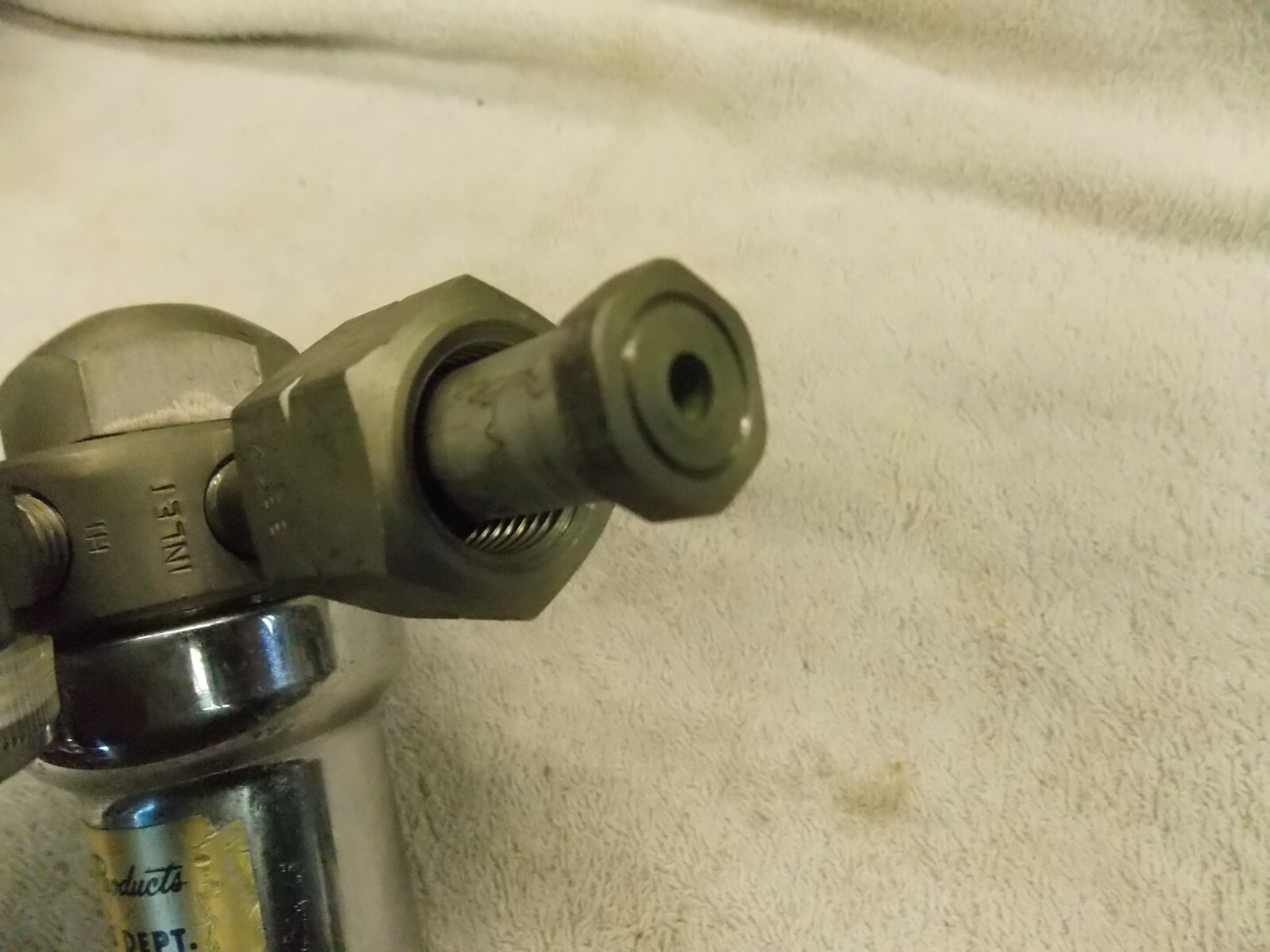 Air Products Regulator E11-T-C334A Inlet 330M Pressure 3000psi 0-30psi Gas Valve