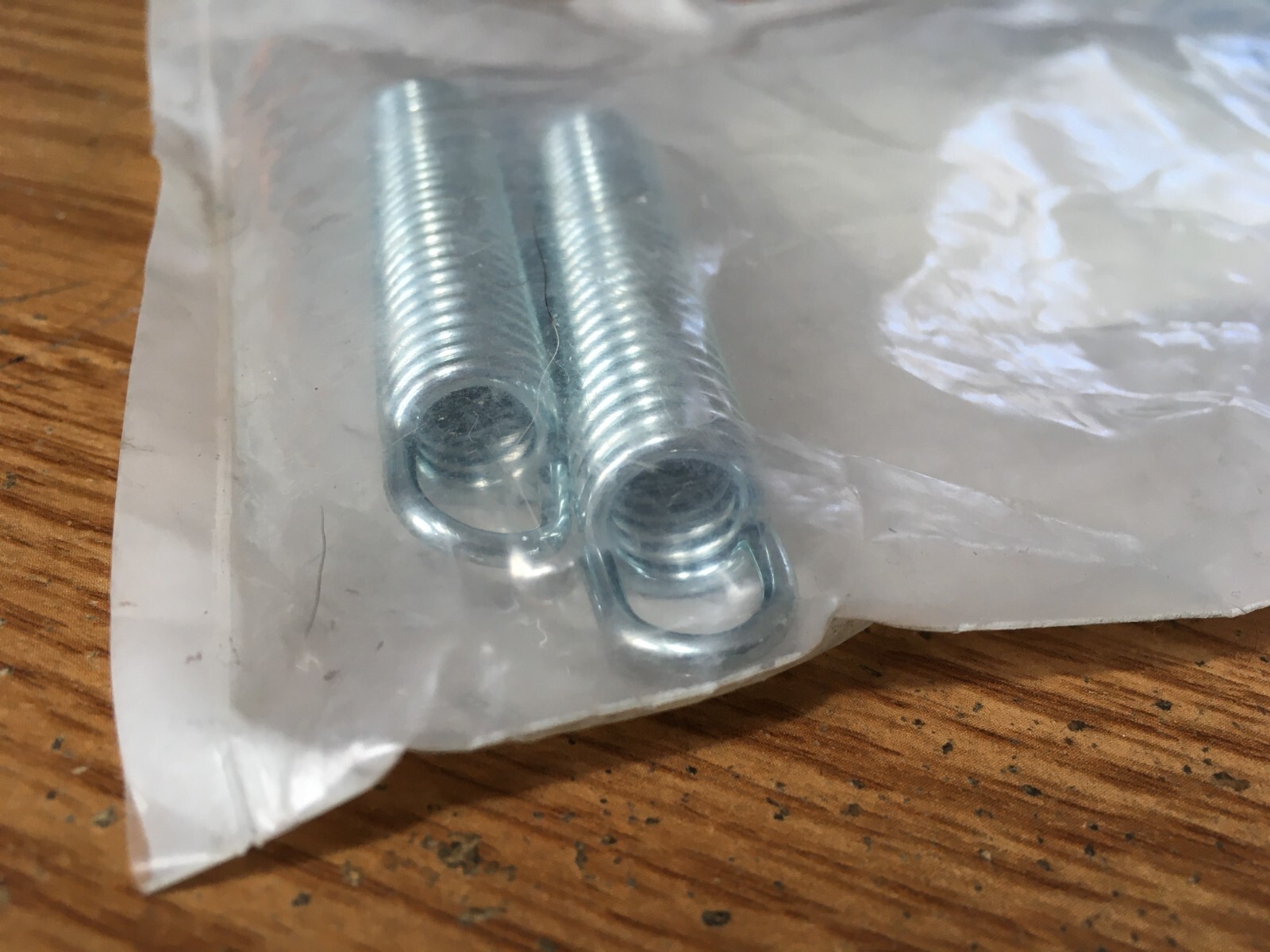 (2) 0.531″OD x 0.091″Wire 3-1/2″L Loop End #80 Steel Hard Drawn MB Spring