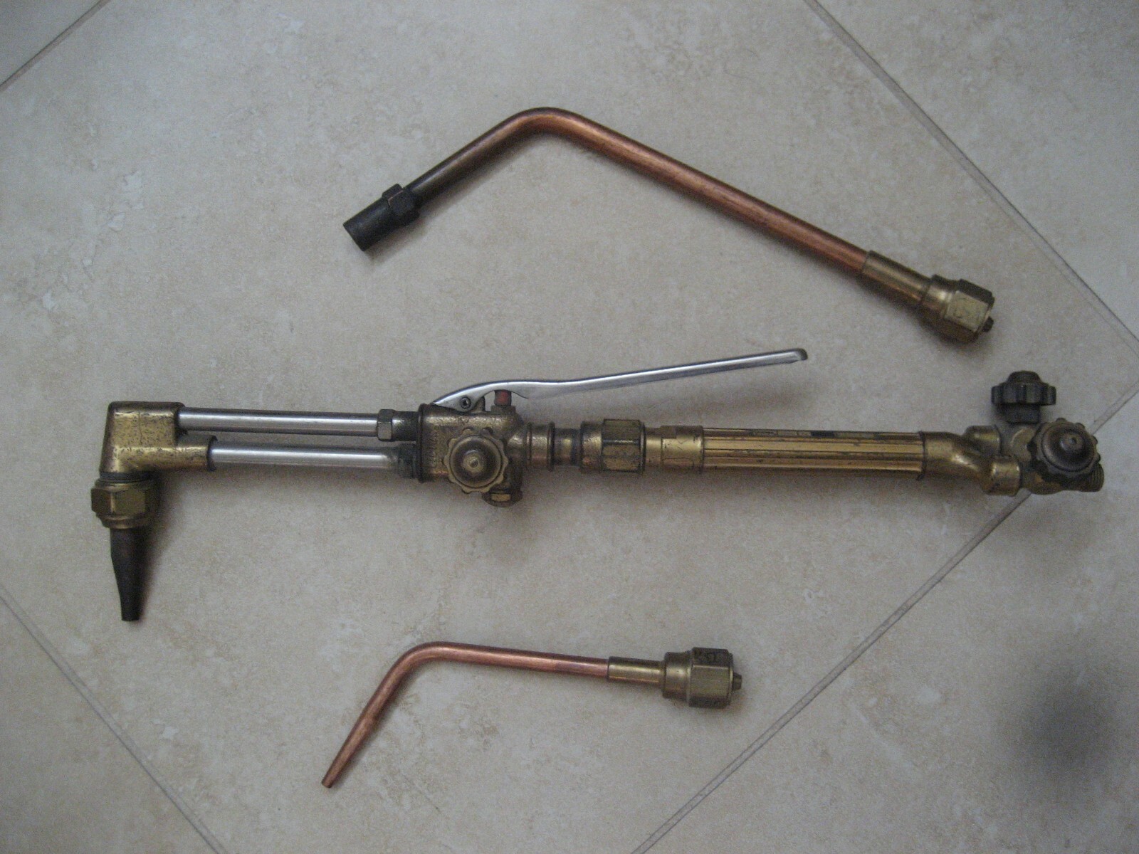 complete torch set Victor , handle, torch, tip and rosebud