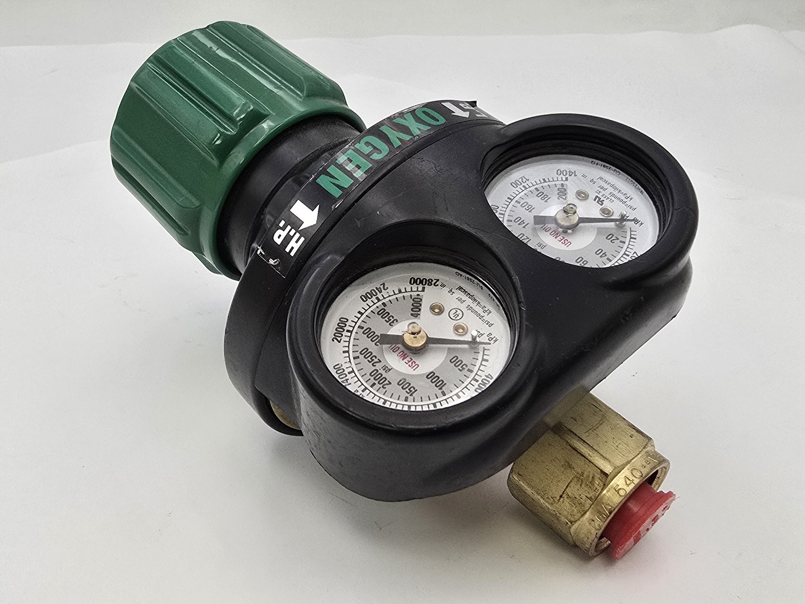 Victor ESS4-125-540 Edge Series Heavy Duty Oxygen Regulator 3000 psig