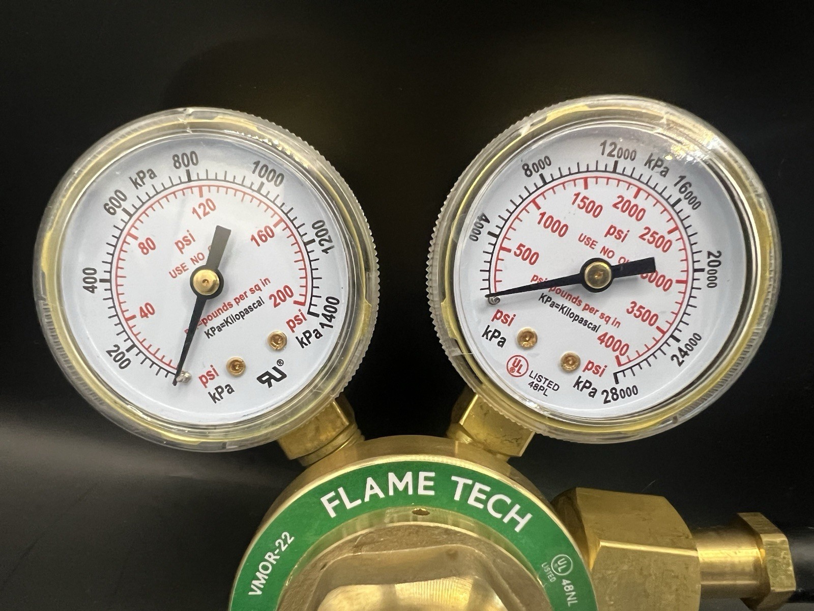 Flame Tech Scorpion Gas Apparatus Medium Duty Oxygen Regulator V-Style VMOR-22
