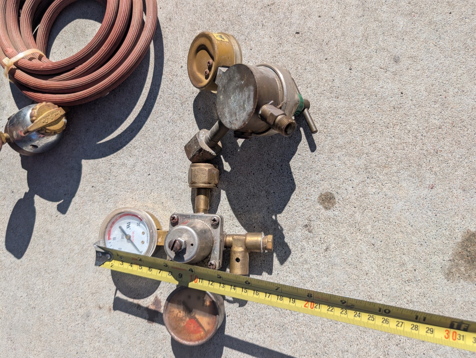 Smith H1710B-540 3000PSI Cornelius CO2 Prest-O-Lite Acetylene Regulator Gauges