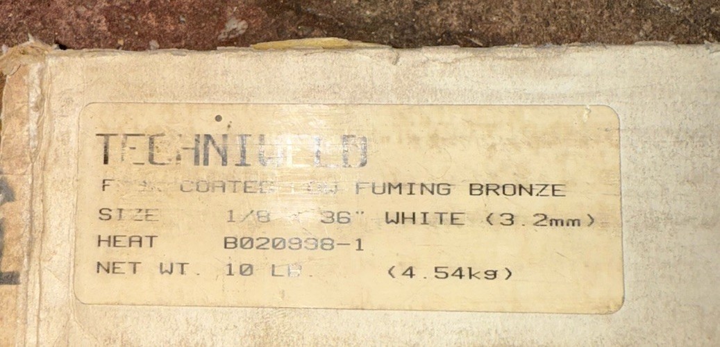 Harris 1/8″ x 36″ 15 Low-Fuming Bronze Flux-Coated Brazing Alloy – 10 lbs.