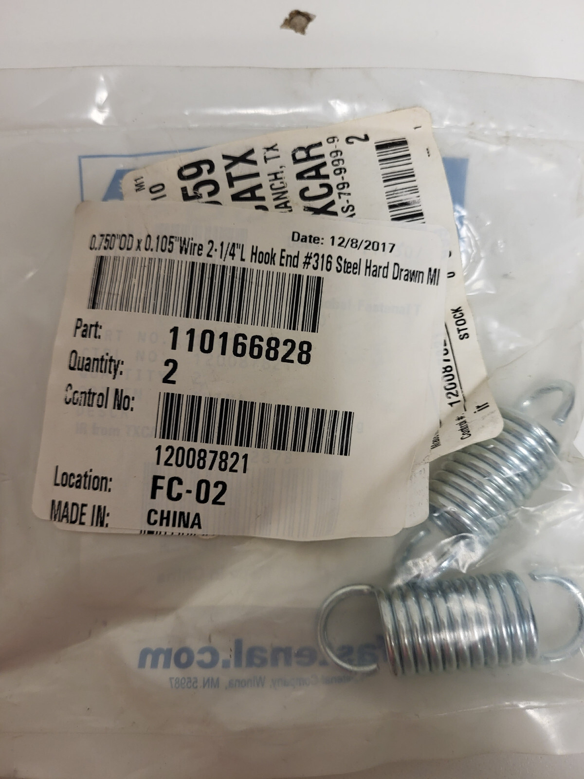 (2) 0.750″OD x 0.105″Wire 2-7/16″L Hook End #317 Steel Hard Drawn MB Ext Spring